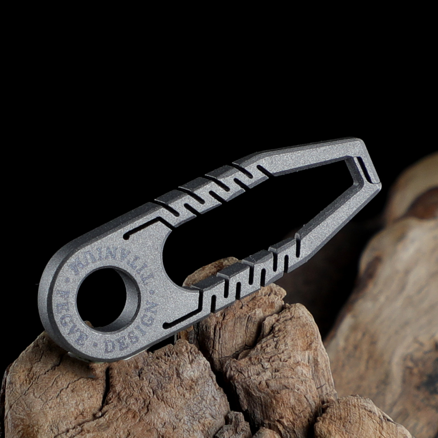 EDC Titanium Alloy Zipper Pull - Outdoor Lighting Connectors 评论和价格